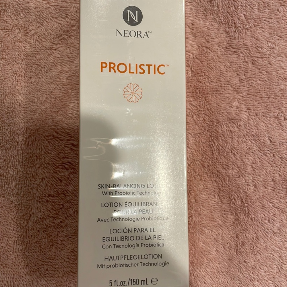 Neora prolific skin balancing lotion